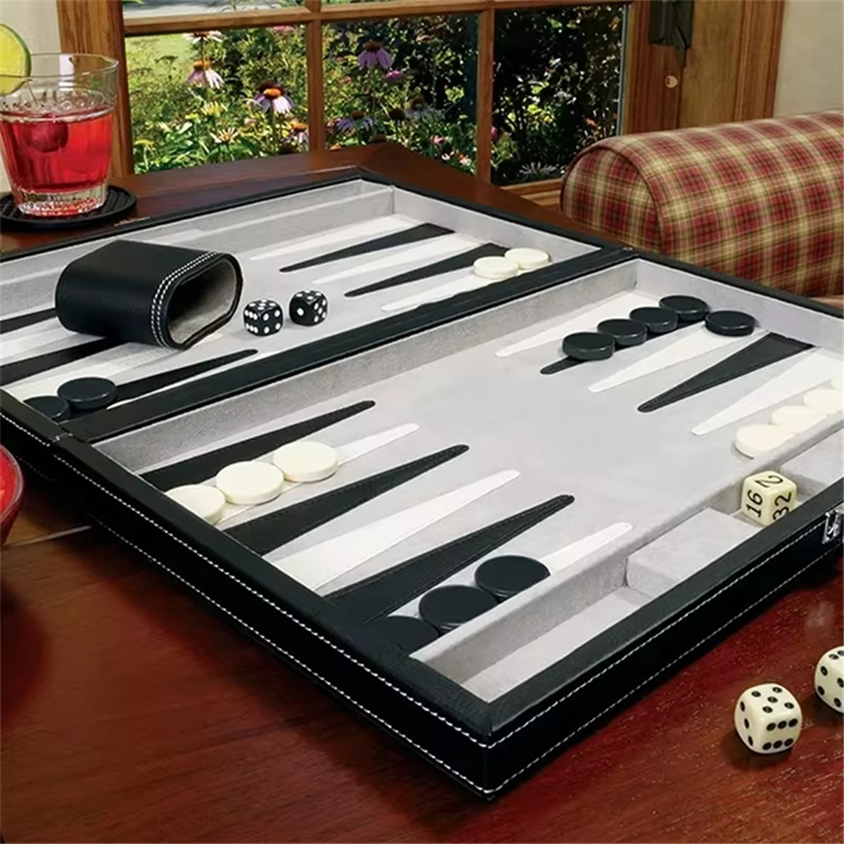 Classic Board Game with Leathe - Board Game Vantage 리뷰 및 가격